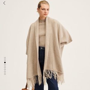 Fringe cape